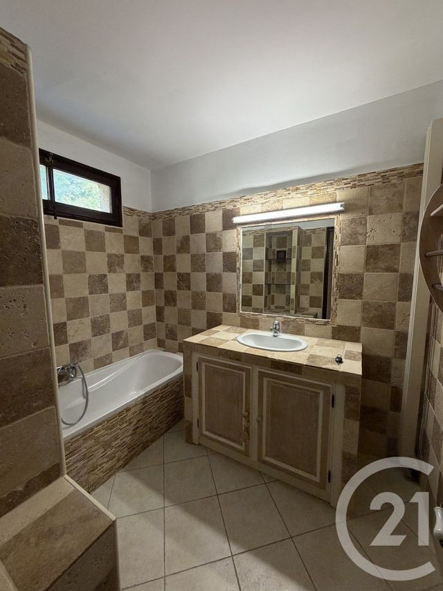 Appartement T4 &agrave; louer - 4 pi&egrave;ces - 93 m2 - Ville Di Pietrabugno - 202 - CORSE