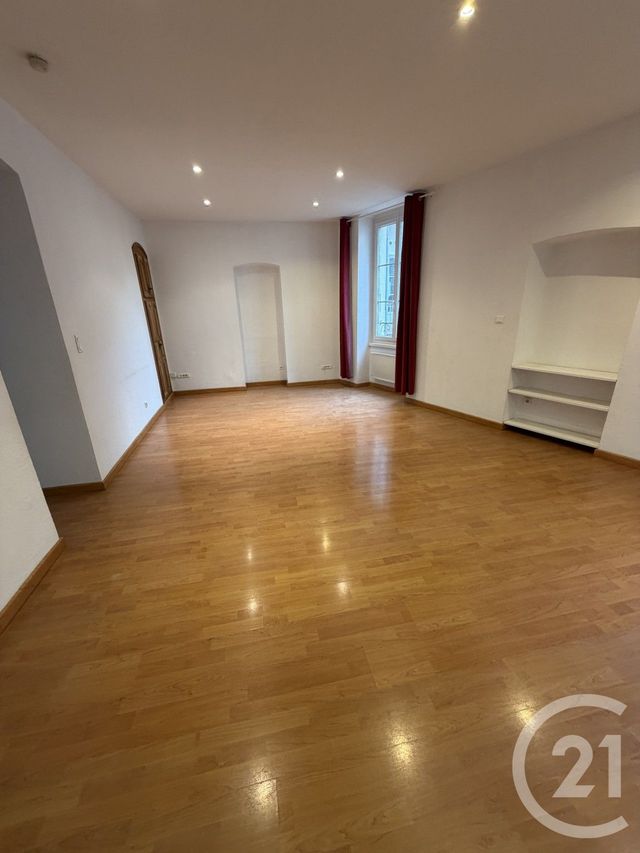 Appartement F3 &agrave; louer - 3 pi&egrave;ces - 76 m2 - Bastia - 202 - CORSE