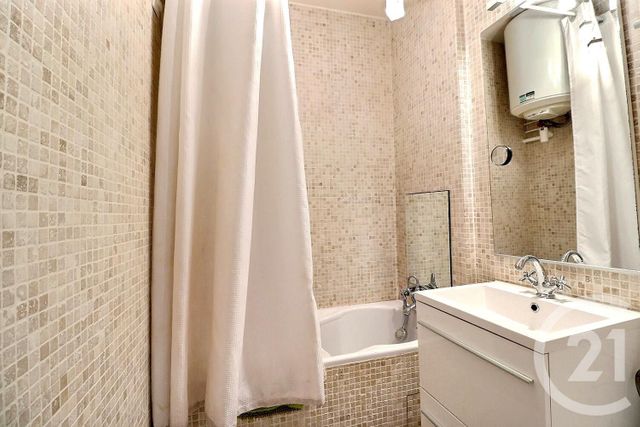 Appartement F2 &agrave; vendre - 2 pi&egrave;ces - 26,02 m2 - Les Lilas - 93 - ILE-DE-FRANCE