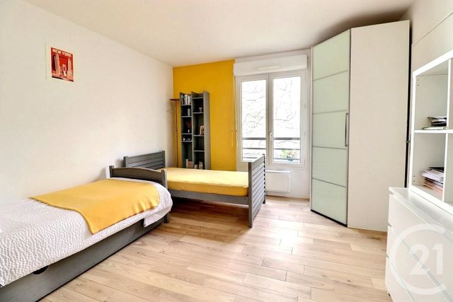 Appartement F4 &agrave; vendre - 5 pi&egrave;ces - 99,02 m2 - Les Lilas - 93 - ILE-DE-FRANCE