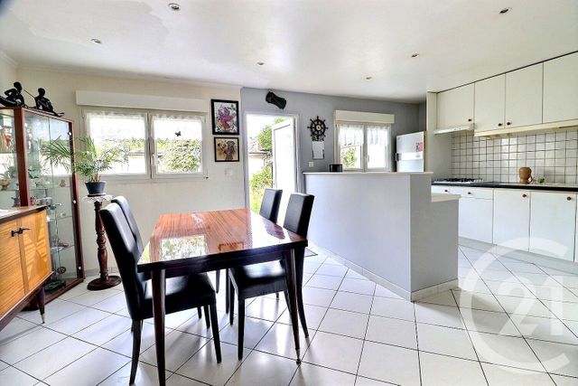 Maison à vendre - 5 pièces - 120 m2 - Romainville - 93 - ILE-DE-FRANCE