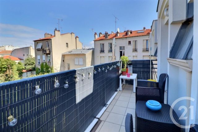 Appartement à vendre - 6 pièces - 103 m2 - Les Lilas - 93 - ILE-DE-FRANCE