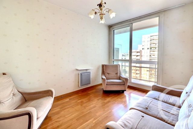Appartement F4 &agrave; vendre - 4 pi&egrave;ces - 85,61 m2 - Les Lilas - 93 - ILE-DE-FRANCE