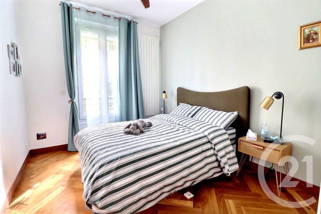 Appartement &agrave; vendre - 5 pi&egrave;ces - 98,41 m2 - Les Lilas - 93 - ILE-DE-FRANCE