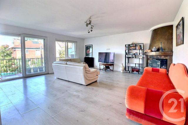 Appartement F4 à vendre - 4 pièces - 113 m2 - Noisy Le Sec - 93 - ILE-DE-FRANCE