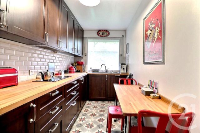 Appartement &agrave; vendre - 4 pi&egrave;ces - 87,68 m2 - Les Lilas - 93 - ILE-DE-FRANCE