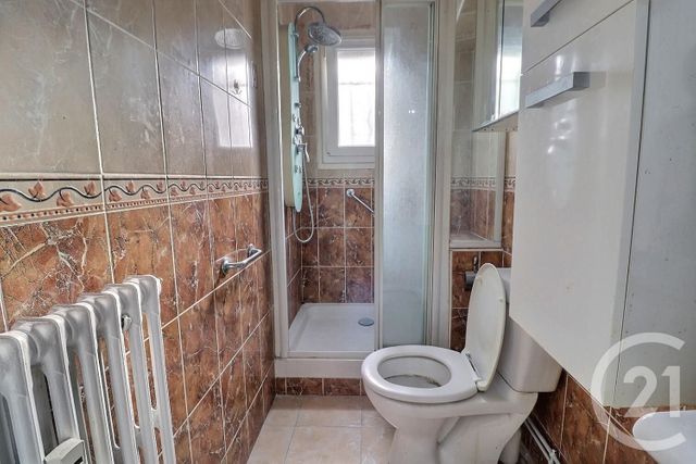 Appartement F2 à vendre - 2 pièces - 50,20 m2 - Les Lilas - 93 - ILE-DE-FRANCE