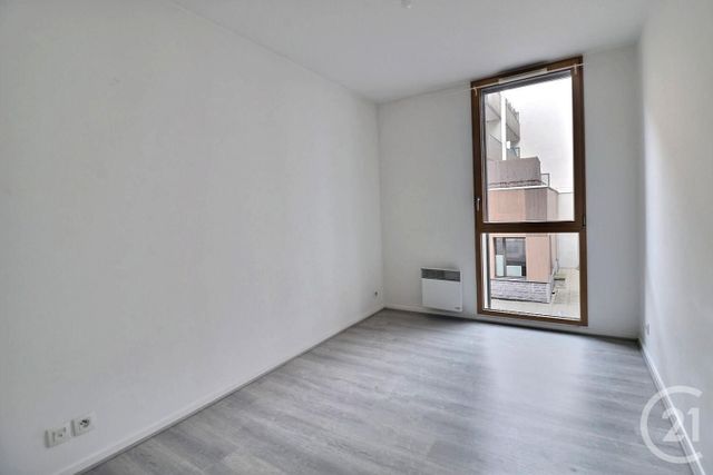 Appartement &agrave; vendre - 3 pi&egrave;ces - 70 m2 - Les Lilas - 93 - ILE-DE-FRANCE