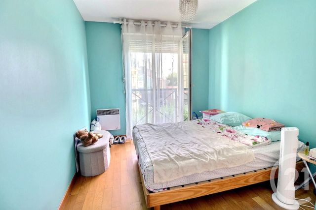 Appartement &agrave; vendre - 4 pi&egrave;ces - 92,30 m2 - Les Lilas - 93 - ILE-DE-FRANCE