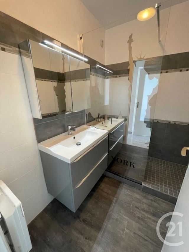 Appartement F2 &agrave; louer - 2 pi&egrave;ces - 45,86 m2 - Cagnes Sur Mer - 06 - PROVENCE-ALPES-COTE-D-AZUR