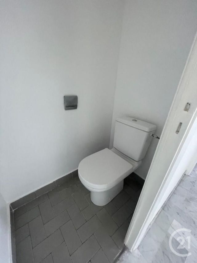 Appartement F2 &agrave; louer - 2 pi&egrave;ces - 45,86 m2 - Cagnes Sur Mer - 06 - PROVENCE-ALPES-COTE-D-AZUR