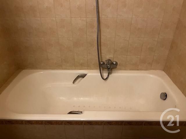 Appartement F2 &agrave; louer - 2 pi&egrave;ces - 39,38 m2 - Nice - 06 - PROVENCE-ALPES-COTE-D-AZUR