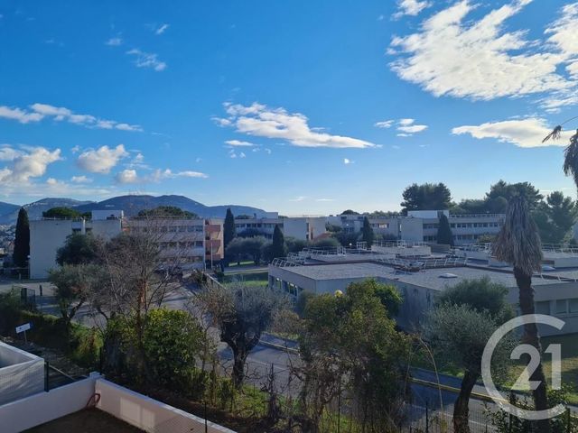 Appartement F3 &agrave; louer - 3 pi&egrave;ces - 62,40 m2 - Nice - 06 - PROVENCE-ALPES-COTE-D-AZUR