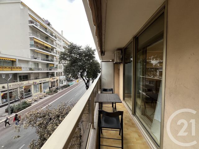Appartement Studio &agrave; louer - 1 pi&egrave;ce - 16,04 m2 - Nice - 06 - PROVENCE-ALPES-COTE-D-AZUR