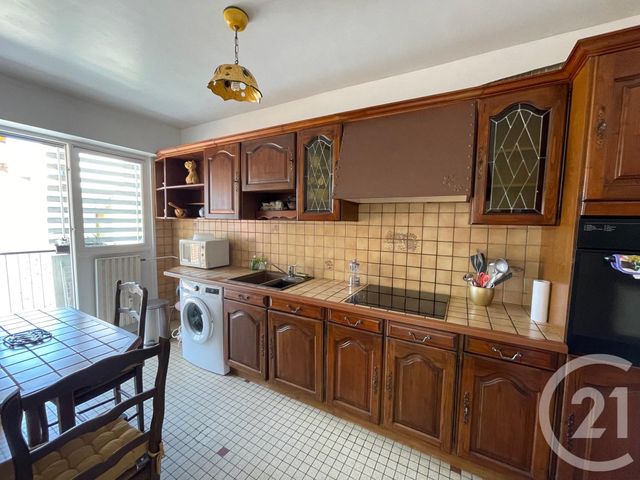 Appartement F2 &agrave; louer - 2 pi&egrave;ces - 55,77 m2 - Nice - 06 - PROVENCE-ALPES-COTE-D-AZUR