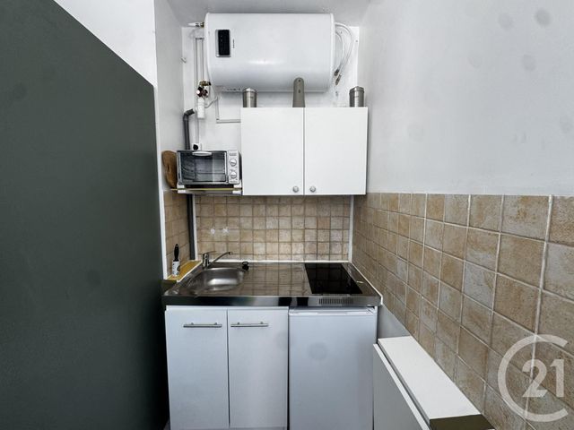 Appartement Studio &agrave; louer - 1 pi&egrave;ce - 12 m2 - Nice - 06 - PROVENCE-ALPES-COTE-D-AZUR