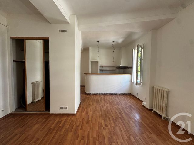 Appartement F3 &agrave; louer - 3 pi&egrave;ces - 60,47 m2 - Nice - 06 - PROVENCE-ALPES-COTE-D-AZUR