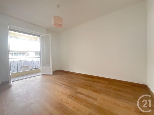 Appartement F3 &agrave; louer - 3 pi&egrave;ces - 56,30 m2 - Nice - 06 - PROVENCE-ALPES-COTE-D-AZUR