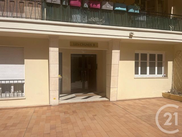 Appartement F3 &agrave; louer - 3 pi&egrave;ces - 56,30 m2 - Nice - 06 - PROVENCE-ALPES-COTE-D-AZUR