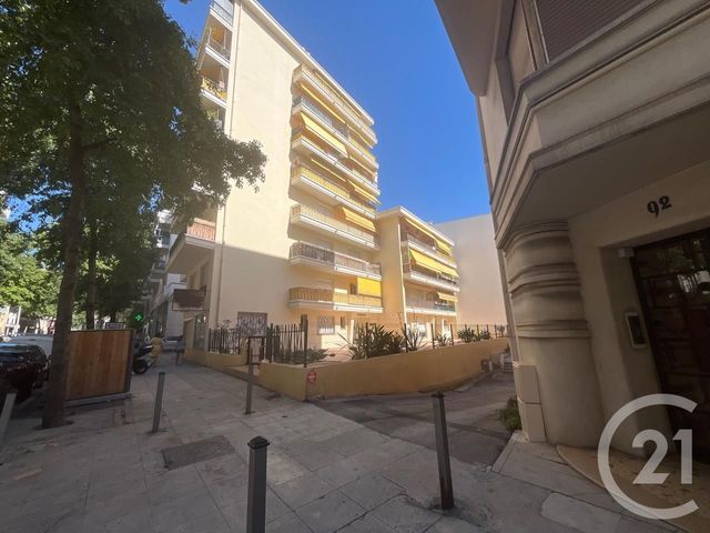 Appartement F3 &agrave; louer - 3 pi&egrave;ces - 56,30 m2 - Nice - 06 - PROVENCE-ALPES-COTE-D-AZUR