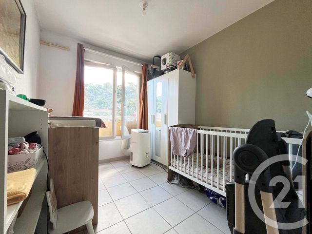 Appartement F3 à vendre - 3 pièces - 58,11 m2 - St Andre De La Roche - 06 - PROVENCE-ALPES-COTE-D-AZUR