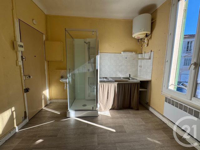 Appartement Studio à louer - 1 pièce - 10,96 m2 - Nice - 06 - PROVENCE-ALPES-COTE-D-AZUR