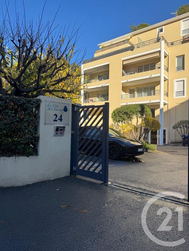 Parking à louer - 13 m2 - Nice - 06 - PROVENCE-ALPES-COTE-D-AZUR