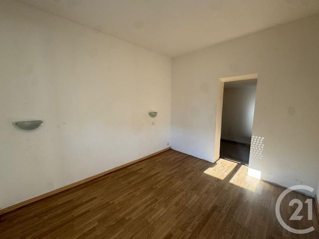 Maison &agrave; louer - 3 pi&egrave;ces - 93 m2 - La Couture Boussey - 27 - HAUTE-NORMANDIE