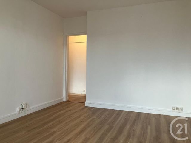 Appartement F2 &agrave; louer - 2 pi&egrave;ces - 43,57 m2 - Dreux - 28 - CENTRE
