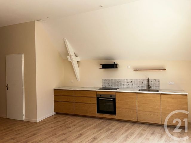 Appartement F3 &agrave; louer - 3 pi&egrave;ces - 65,25 m2 - Houdan - 78 - ILE-DE-FRANCE