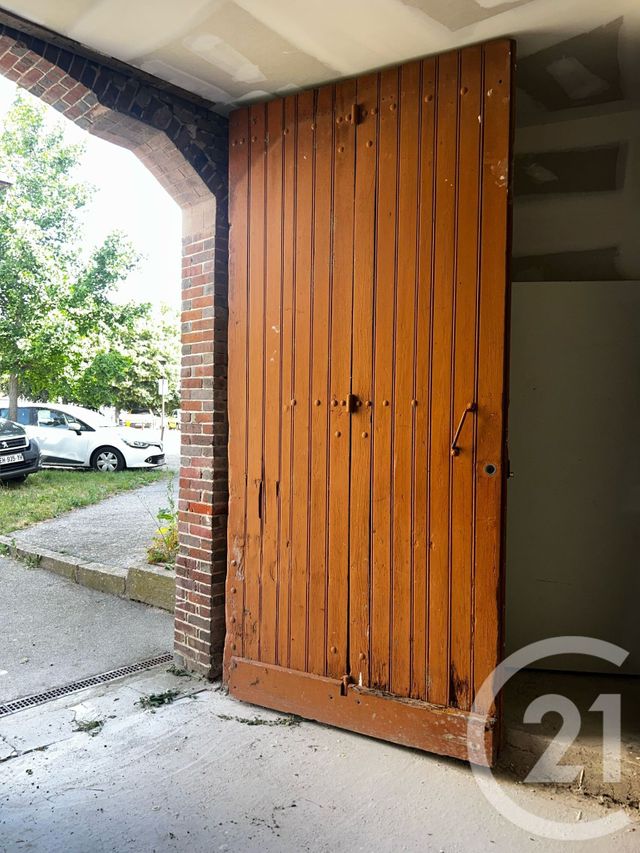 Local commercial à louer - 72.43 m2 - 78 - Yvelines