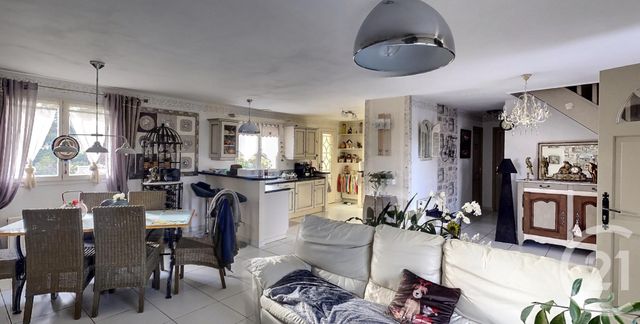 Maison &agrave; vendre - 7 pi&egrave;ces - 163,01 m2 - Saussay - 28 - CENTRE