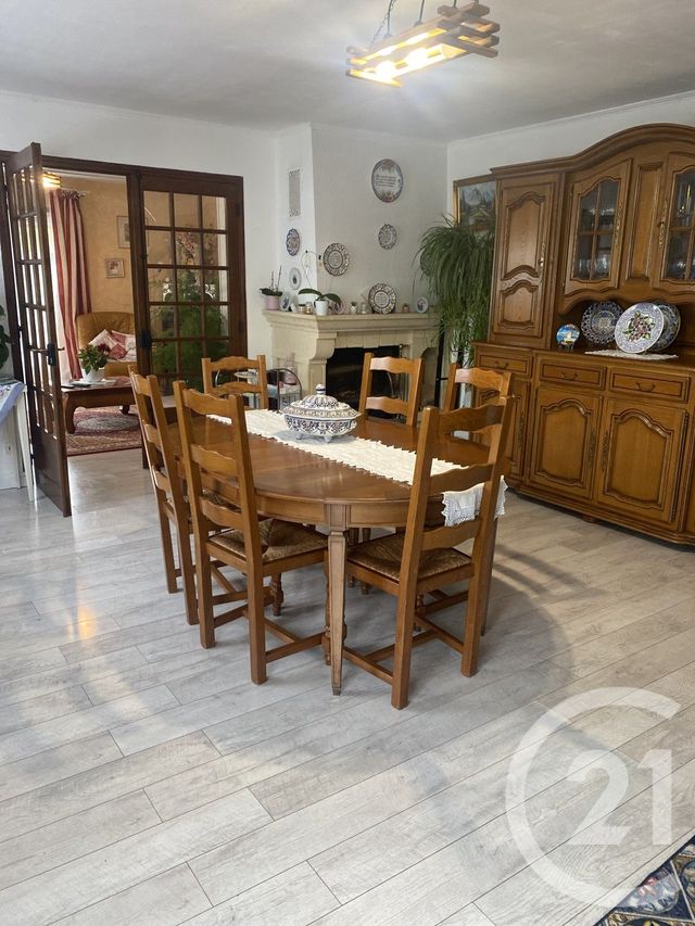 Maison à vendre - 6 pièces - 127,36 m2 - Garennes Sur Eure - 27 - HAUTE-NORMANDIE