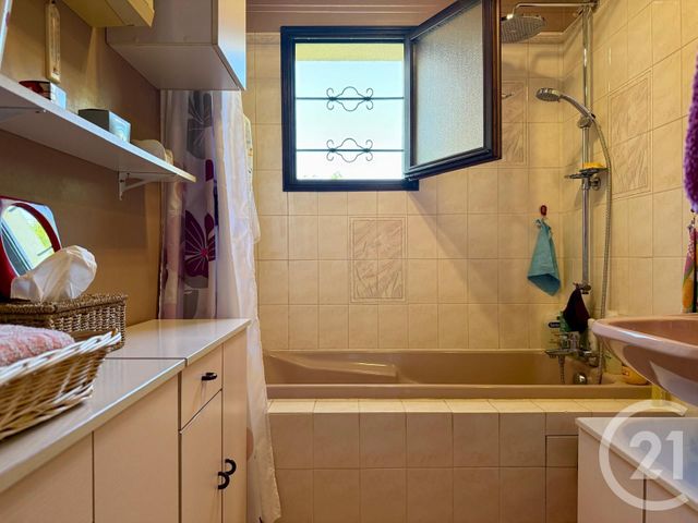 Maison à vendre - 5 pièces - 100 m2 - Breval - 78 - ILE-DE-FRANCE