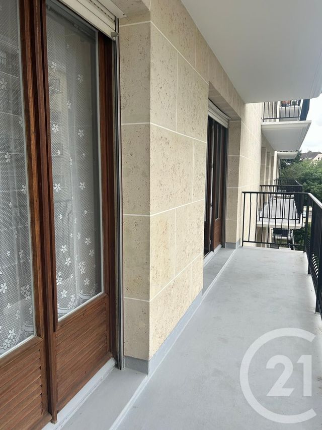 Appartement F4 à louer - 4 pièces - 78,03 m2 - Dreux - 28 - CENTRE