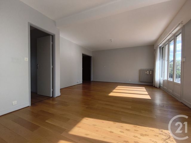 Appartement F4 à louer - 4 pièces - 78,03 m2 - Dreux - 28 - CENTRE