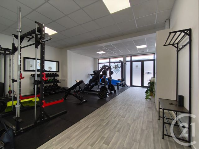 Local commercial à louer - 120.0 m2 - 27 - Eure