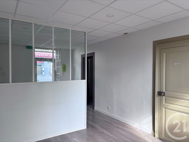 Local commercial à louer - 52.2 m2 - 27 - Eure