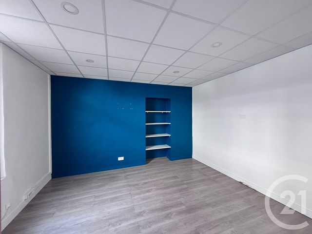 Local commercial à louer - 52.2 m2 - 27 - Eure