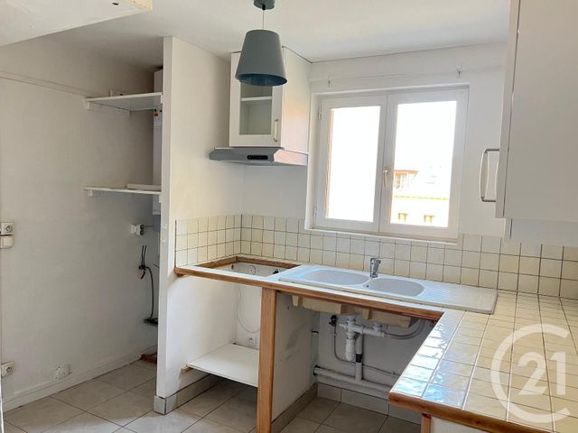 Appartement F3 &agrave; vendre - 4 pi&egrave;ces - 83,81 m2 - Houdan - 78 - ILE-DE-FRANCE