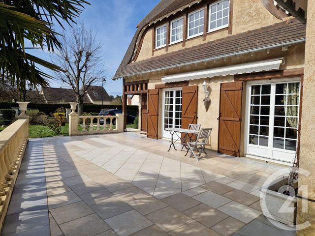 Maison à vendre - 6 pièces - 194 m2 - Anet - 28 - CENTRE