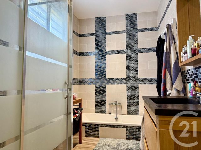 Maison à vendre - 7 pièces - 223,56 m2 - Ivry La Bataille - 27 - HAUTE-NORMANDIE