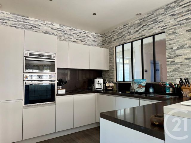 Maison à vendre - 7 pièces - 223,56 m2 - Ivry La Bataille - 27 - HAUTE-NORMANDIE