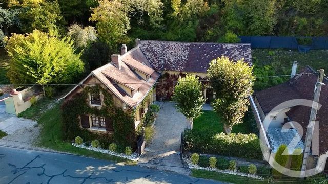 Maison à vendre - 4 pièces - 161 m2 - Montreuil - 28 - CENTRE