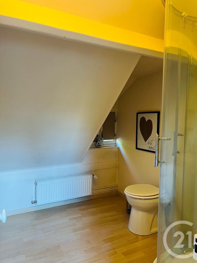 Maison à vendre - 4 pièces - 161 m2 - Montreuil - 28 - CENTRE