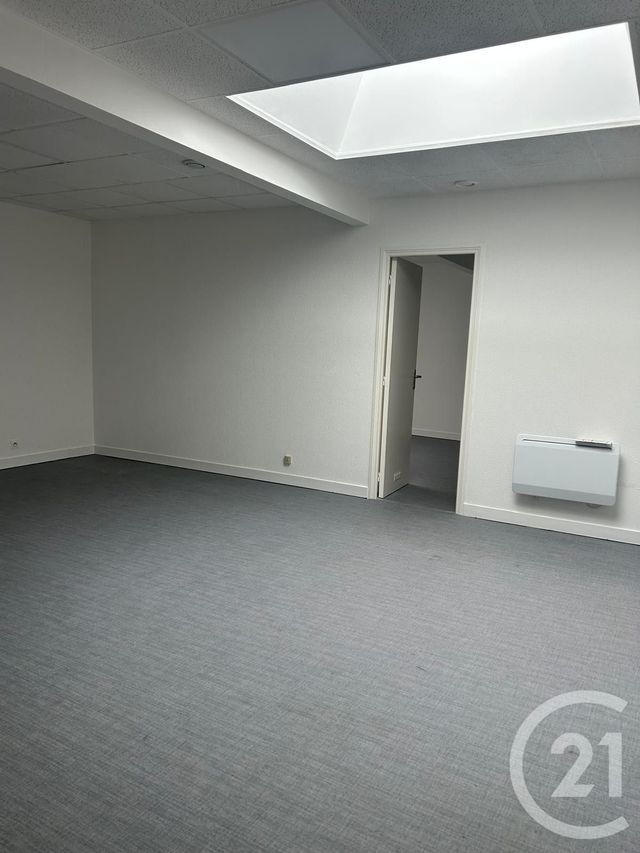 Bureaux à louer - 120.0 m2 - 28 - Eure-et-Loir