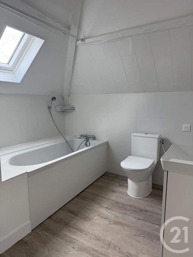 Appartement T2 à louer - 2 pièces - 33 m2 - Garennes Sur Eure - 27 - HAUTE-NORMANDIE