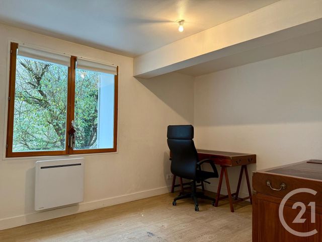 Maison à vendre - 8 pièces - 203 m2 - Vernouillet - 28 - CENTRE