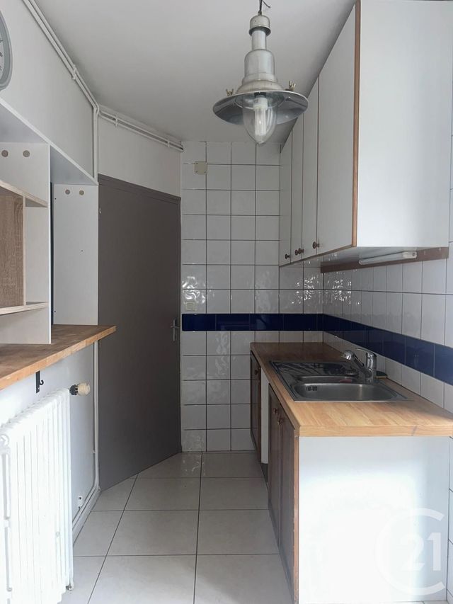 Appartement F6 à louer - 6 pièces - 123,96 m2 - Ivry La Bataille - 27 - HAUTE-NORMANDIE