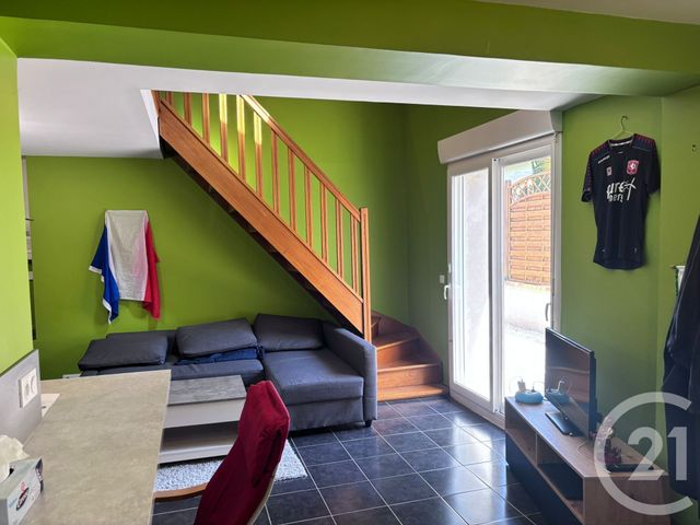 Appartement Duplex à louer - 2 pièces - 34,95 m2 - Ezy Sur Eure - 27 - HAUTE-NORMANDIE